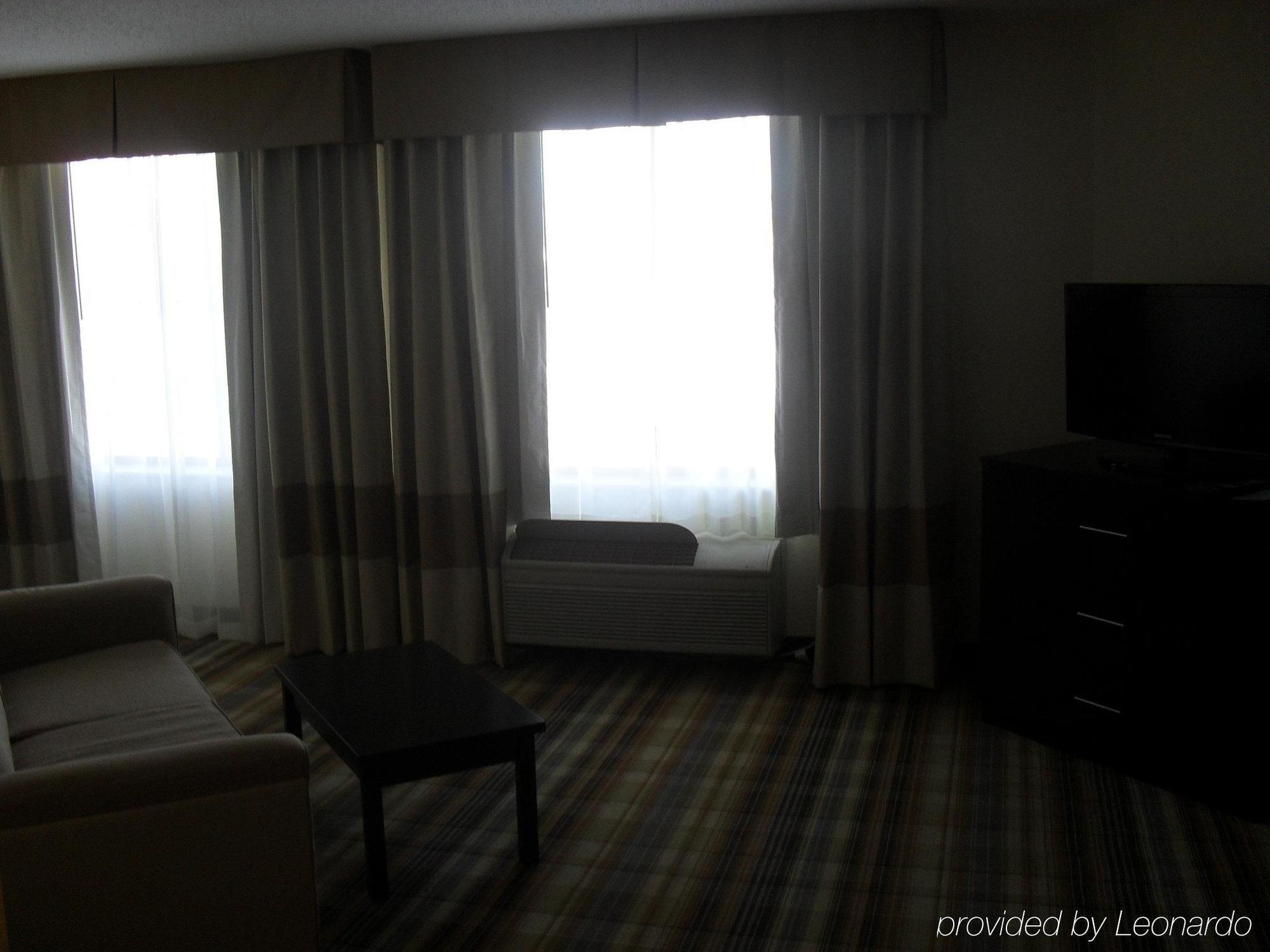 Holiday Inn Express Hotel & Suites Grove City, An Ihg Hotel Esterno foto